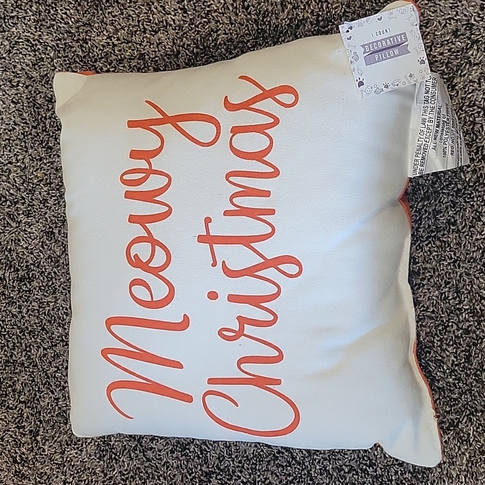 NWT Meowy Christmas throw pillow